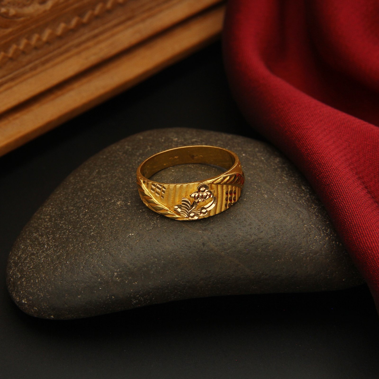 LADIES CASTING RING